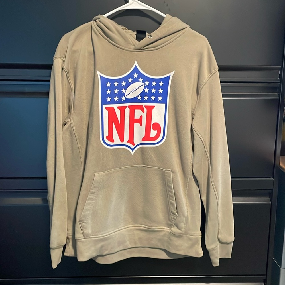 Men’s hoodie